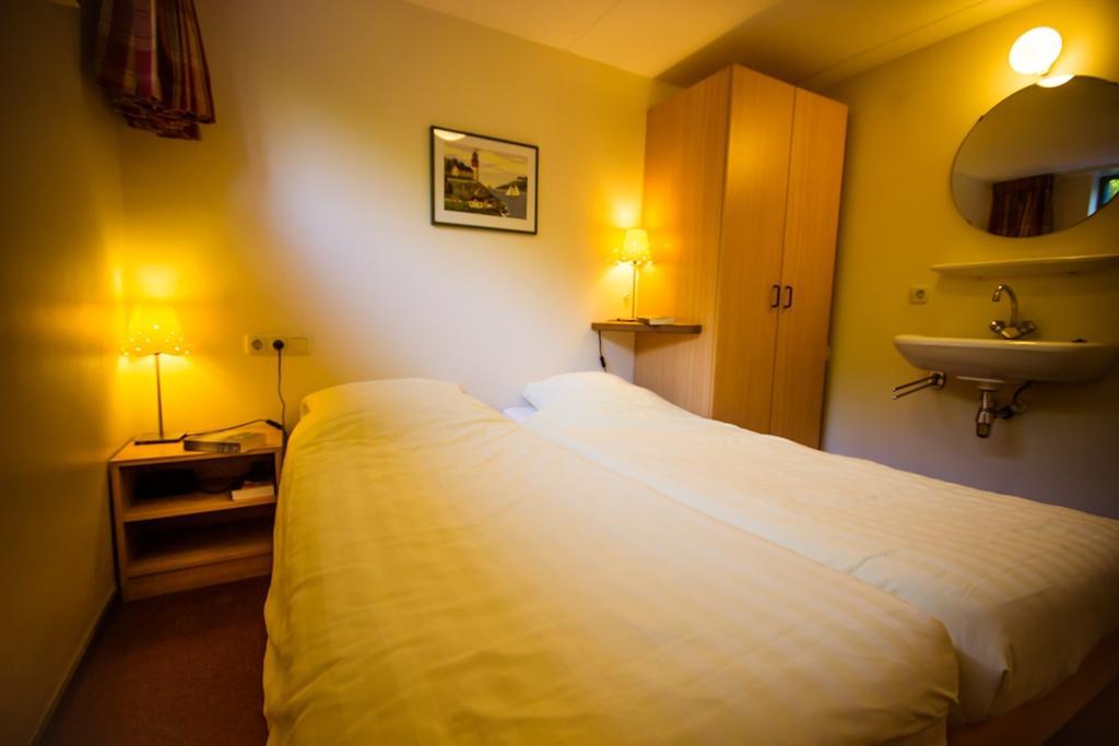 Haantjes Vakantiepark Hotel Formerum Cameră foto